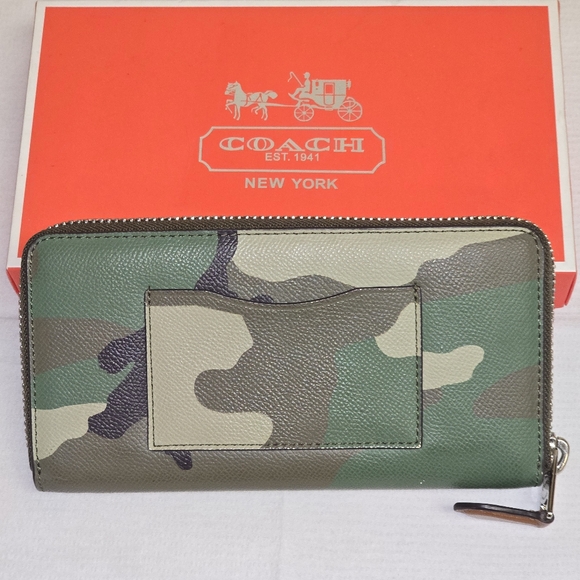 Coach Camo Zip Around Wallet - Picture 2 of 9
